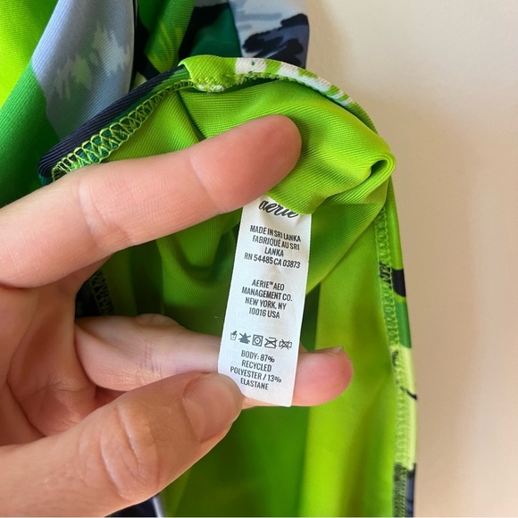 Aerie One Piece Swimsuit L Tropical Floral Green Blue Cutout Bathing Suit - Picture 5 of 12